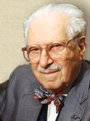 Photo of I. Bernard Cohen - head and shoulders, facing slightly left.