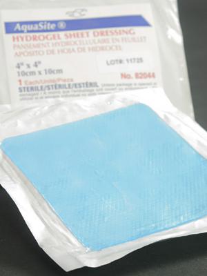 Photo of Hydrogel Sheet Dressing, a blue 4x4