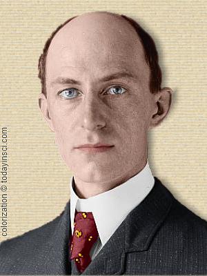 Photo of Wilbur Wright, colorization © todayinsci.com, head and shoulders, face forward